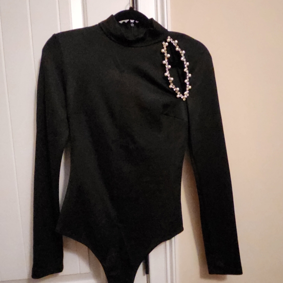 AREA Black Long Sleeve Top - Picture 10 of 10